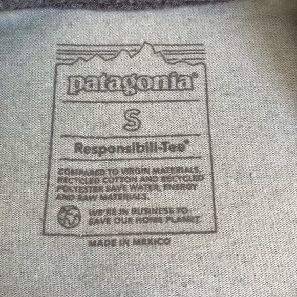 Patagonia Wild Waterline Pocket Responsibili-tee Wispy Green Recycled Cotton Sm - Picture 16 of 16